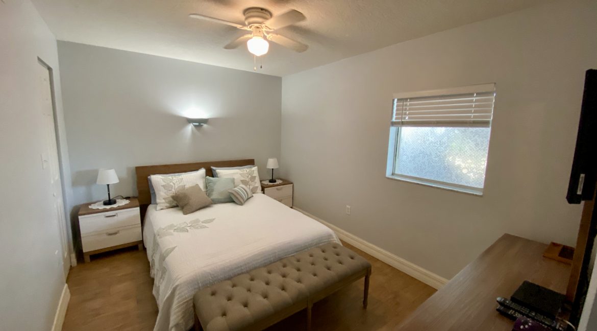 1209 E New Haven 205 bedroom 2